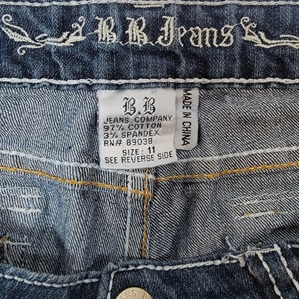 BB JEANS Denim Shorts Size 11 Dark Washed Distressed Bling Pockets - Picture 5 of 5